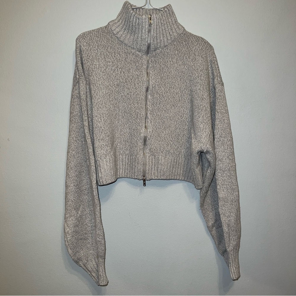 Cropped Double Zipper Gray Cardigan/ Sweater